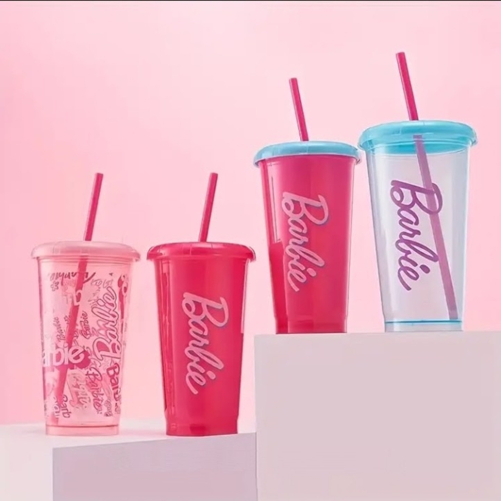 Barbie Pink and Blue Tumbler Set